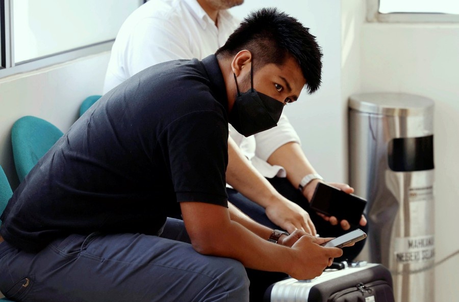 நிறுவன உரிமையாளர் மீது மோசடி குற்றச்சாட்டு