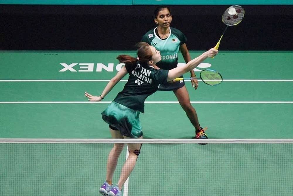 கால் இறுதிக்கு முன்னேறிய எம் தினா - பெர்லி தான் இணையினர்