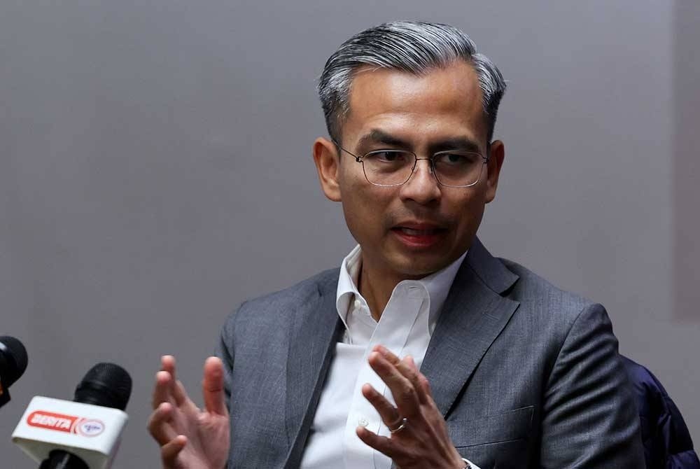 நாடு திரும்புவதற்கு பயமாக இருக்கிறதாம்