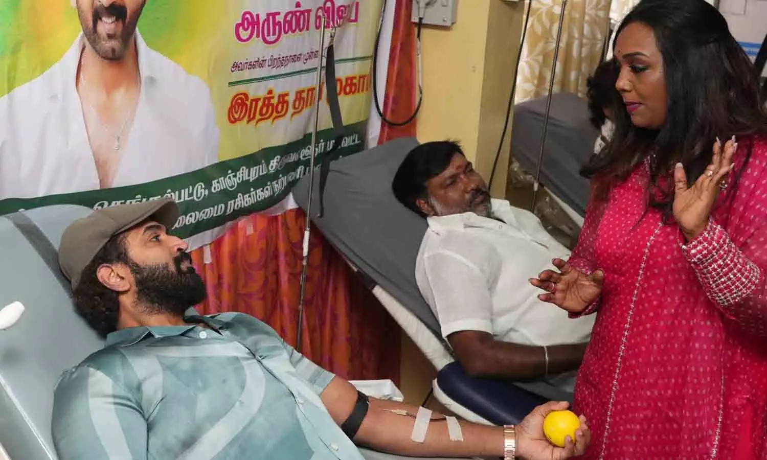 இரத்த தானம் செய்து பிறந்தநாள் கொண்டாடிய அருண் விஜய்