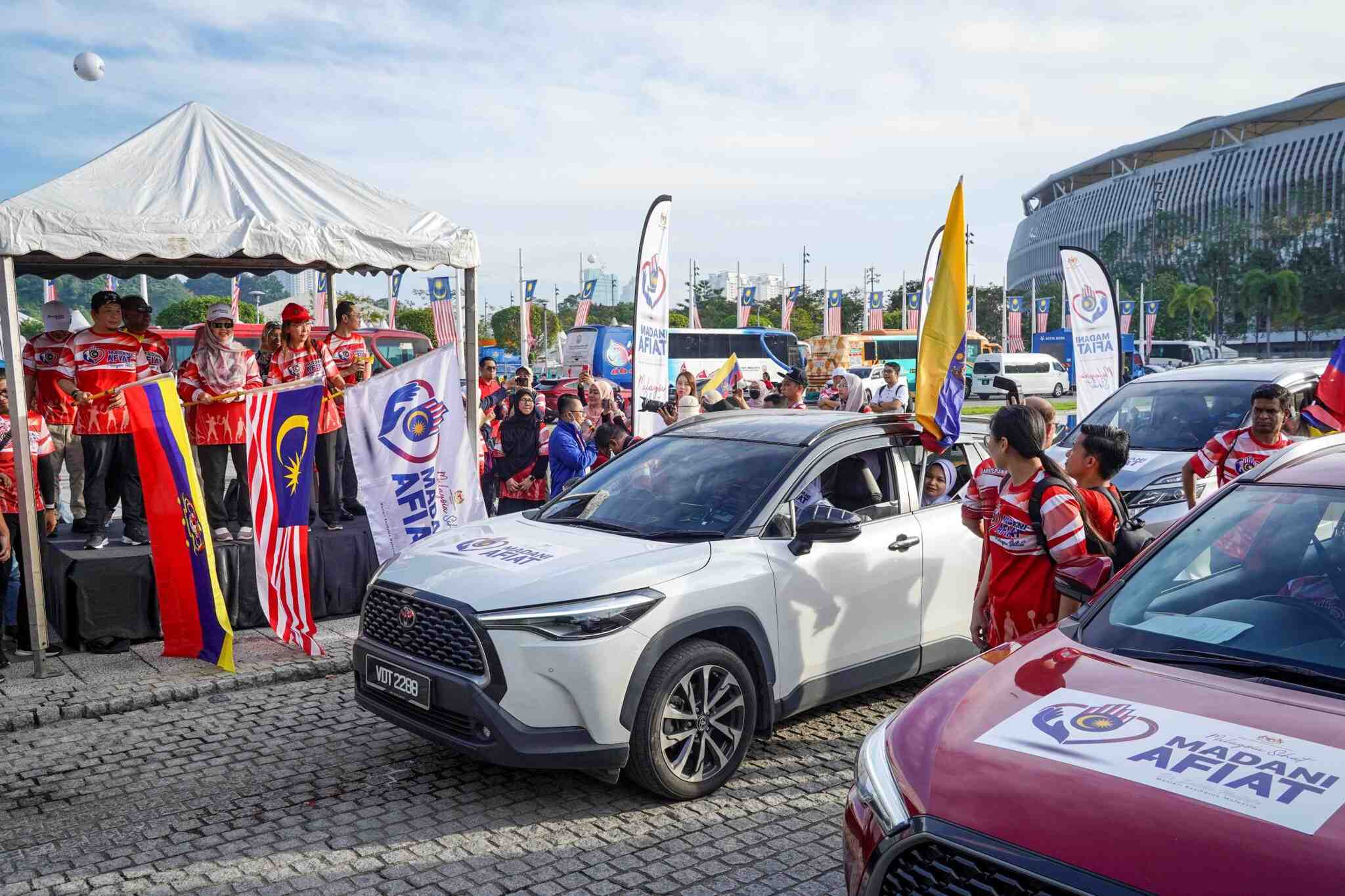 மடானி அரசாங்கத்தின் ஓராண்டு நிறைவு விழாவை ஒட்டி இலவச சுகாதார பரிசோதனை 