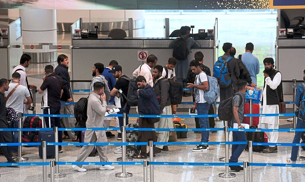 அதிகமான அளவில் சுற்றுப்பயணிகள் எதிர்பார்க்கப்படுகின்றன