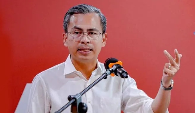 முக்கிய இலாகாக்கள் பாமியிடமே உள்ளன