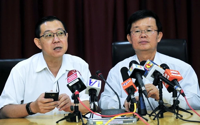 பினாங்கு முதல்வருக்கும்  முன்னாள் முதல்வருக்கும் விரிசல் முற்றுகிறது