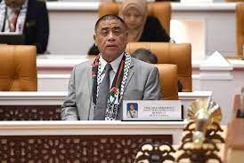 பேராவில் வறிய நிலையில் உள்ளவர்கள் 51 விழுக்காடு குறைந்தது