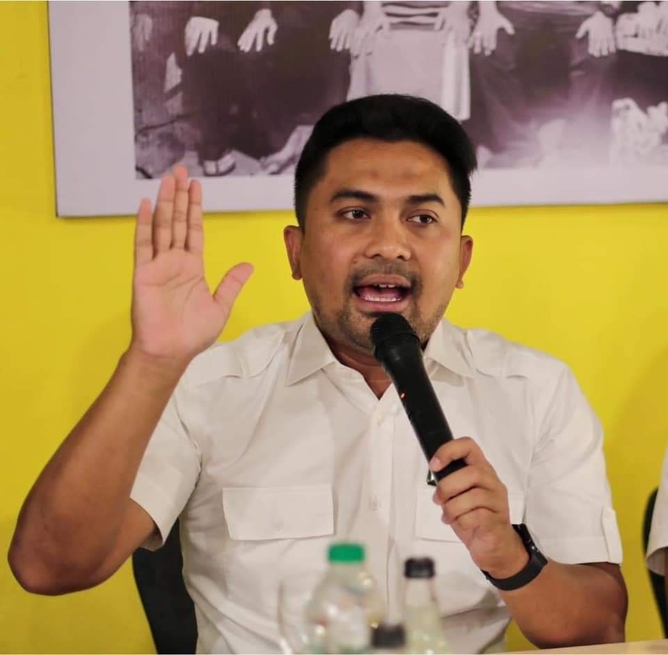 இஷாம் ஜலில் கட்சியில் இருந்து நீக்கப்பட்டார்