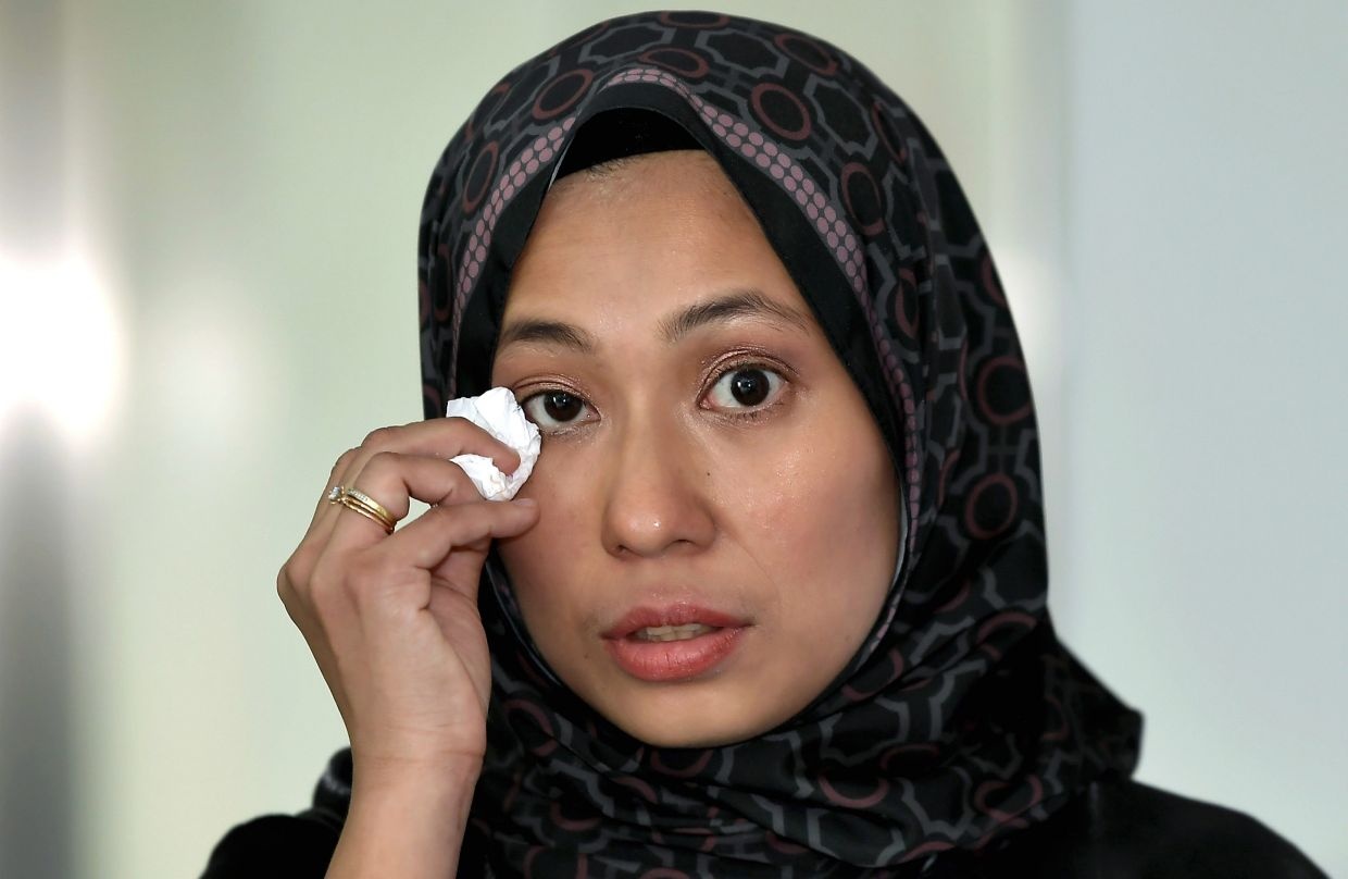 மகளால் ஏற்றுக் கொள்ள முடியாமல் தவிக்கும் தந்தையின் மறைவு