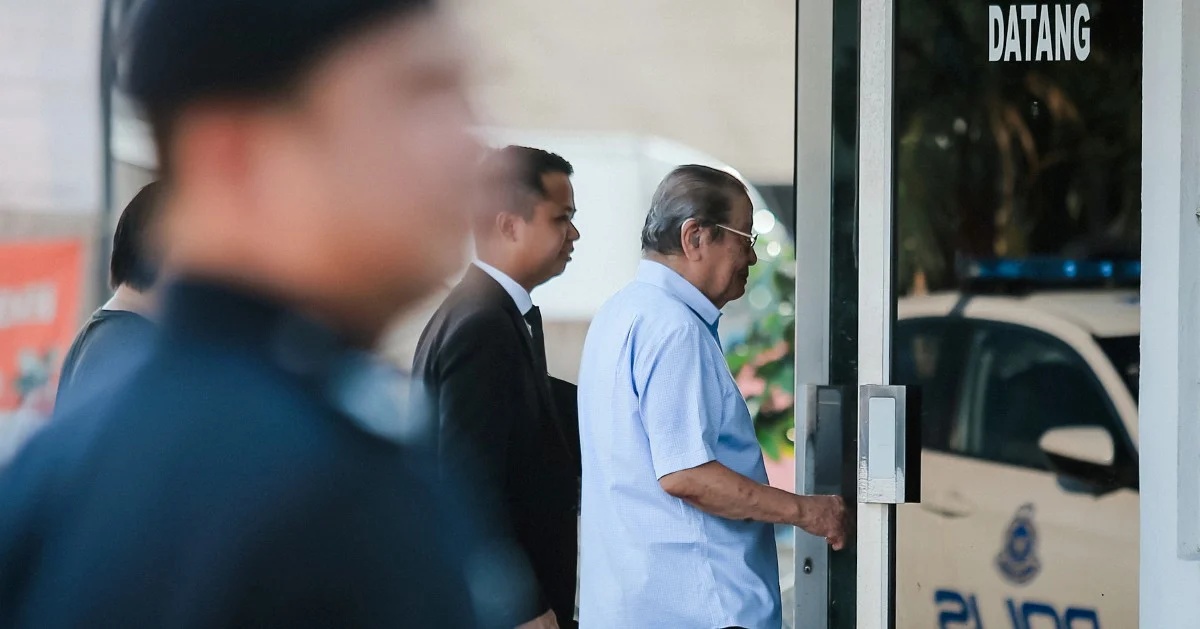 மலாய்க்காரர் அல்லாதவர் பிரதமராகும் விவகாரம் /27 கேள்விகளுக்கு பதில் அளித்தார் லிம் கிட் சியாங்