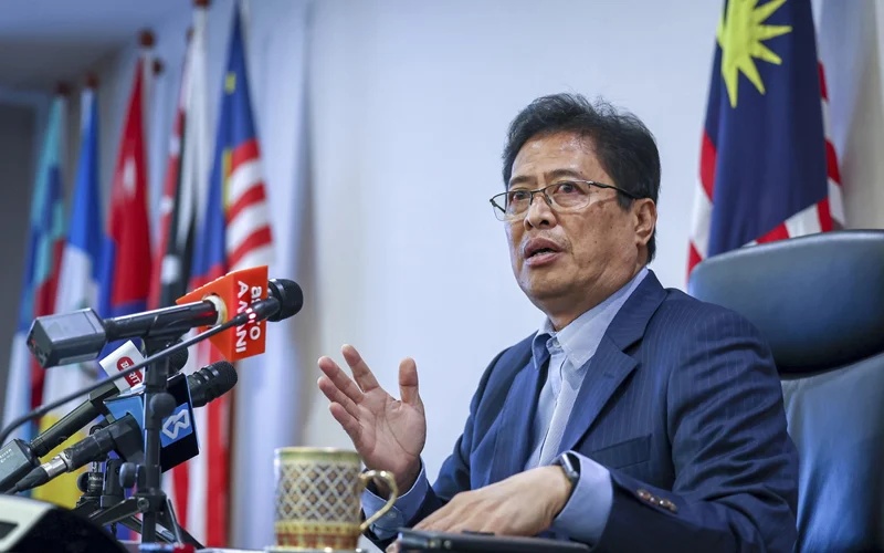 எஸ்.பி.ஆர்.எம் விசாரணை வளையத்திற்குள் முன்னாள் நிதி அமைச்சர் துன் டைம் ஜைனுதீன்