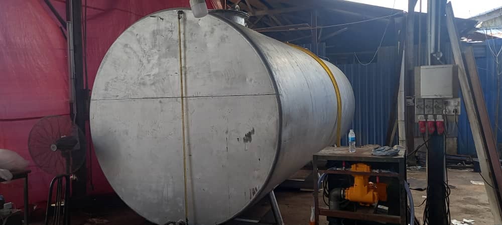 பெரியளவில் டீசல், எரிபொருள் பறிமுதல்