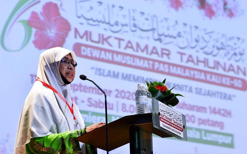 அம்னோ பாஸுடன் சேர்ந்து பயணிக்க விருப்பம்