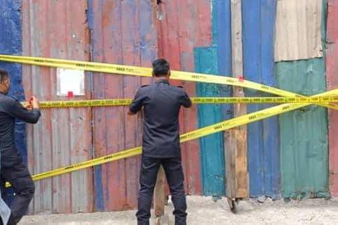 13 அபராதங்கள், வியாபாரத்தை நிறுத்த 2 நோட்டீஸ்கள்