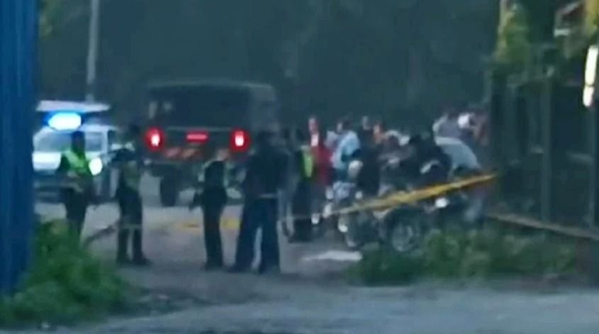 கணக்காய்வார் படுகொலை , இரண்டு ஆடவர்கள் கைது