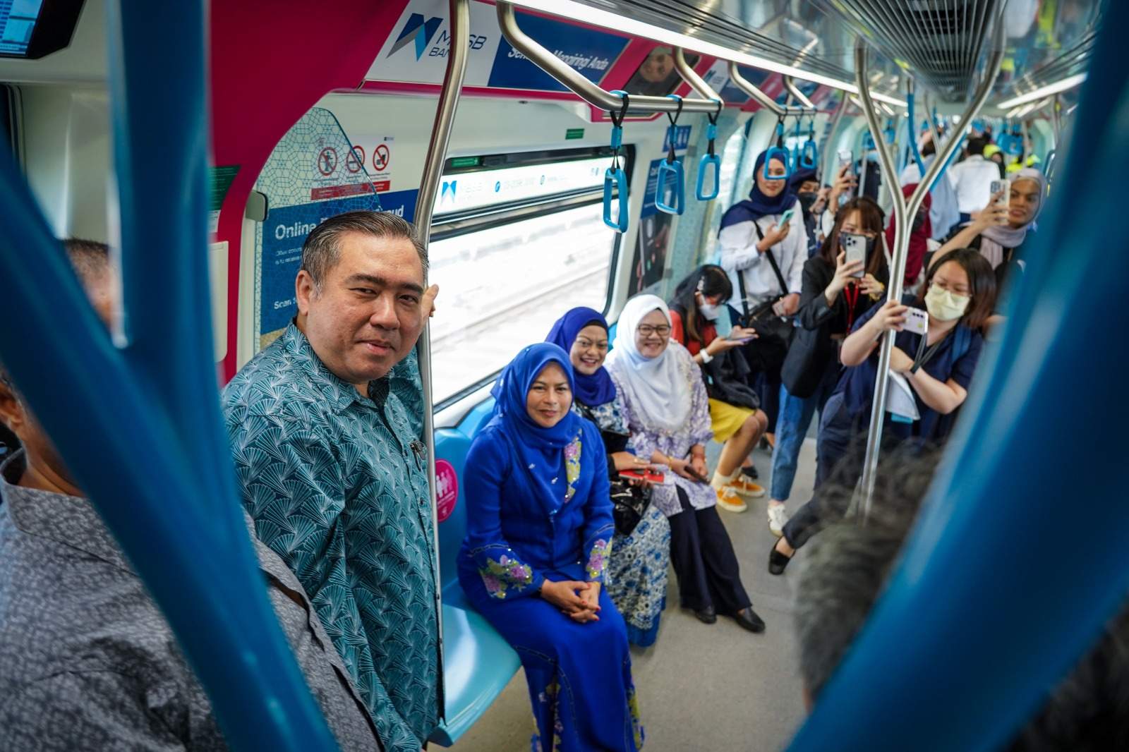 மாற்றுத் திறனாளிகளுக்கு பொதுப் போக்குவரத்து இலவசம்