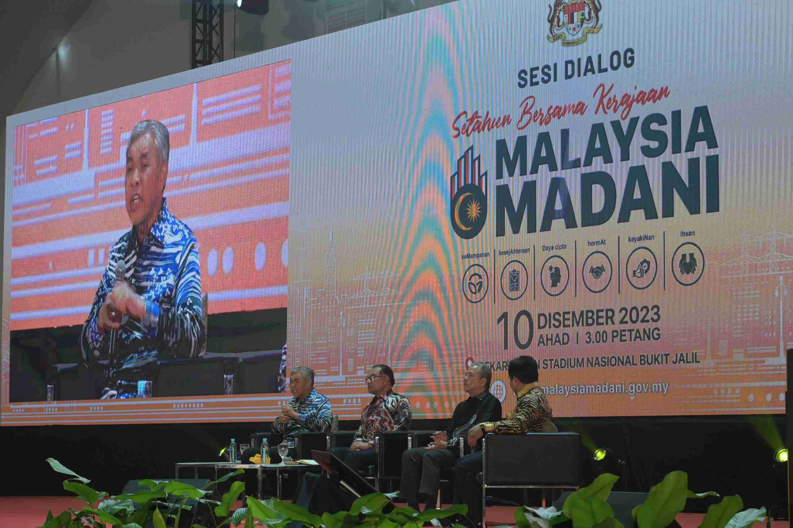 டத்தோஸ்ரீ அன்வார் முற்றிலும் மாற்றப்பட்டவர்