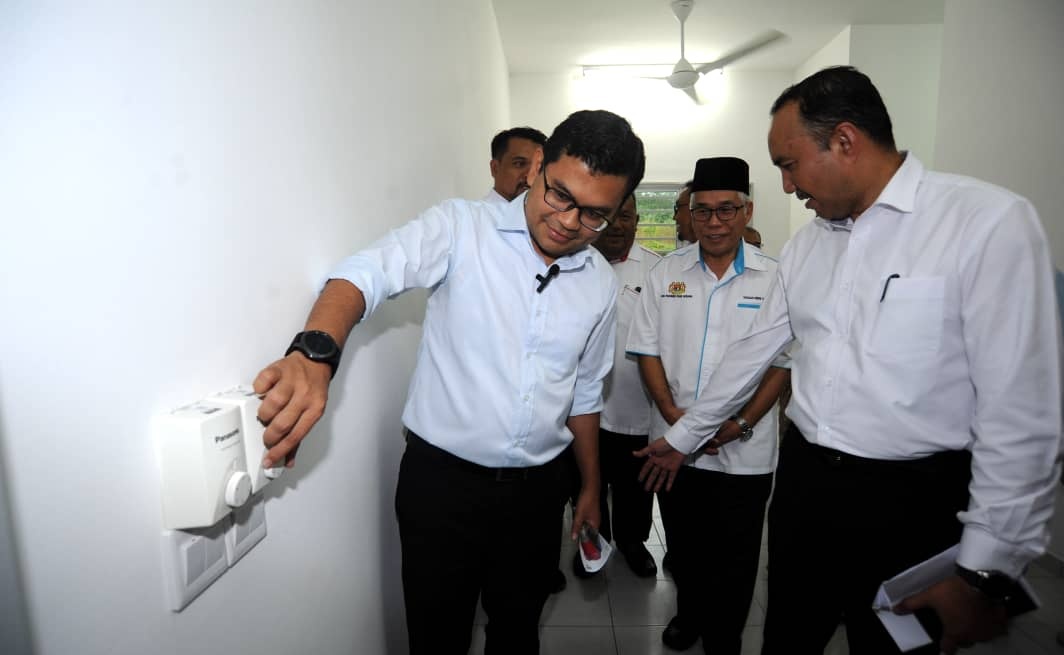 குடிசைவாசிகளின் பிரச்சனையைத் தீர்க்க, ஜோகூரில் அதிகமான பிபிஆர் வீடுகள் !