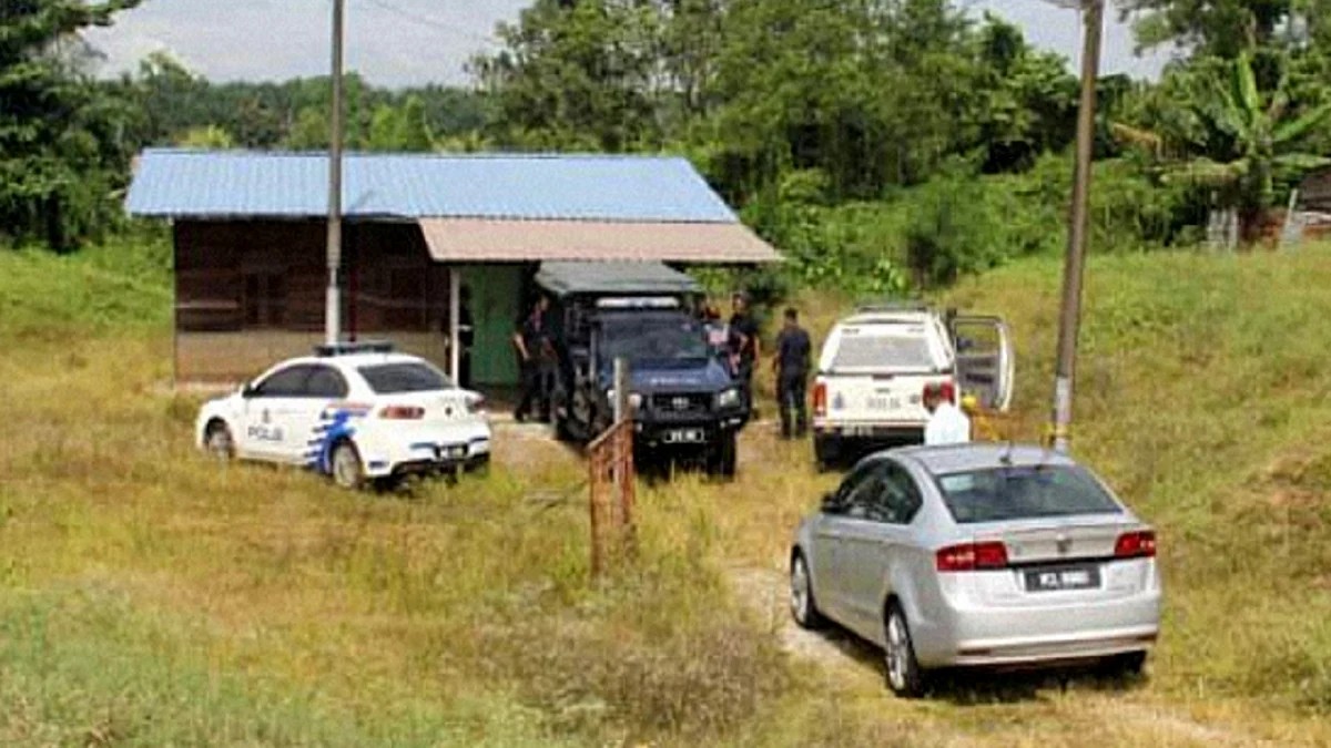 முதியவர் ஒருவர் கொலை செய்யப்பட்டு கிடந்தார்