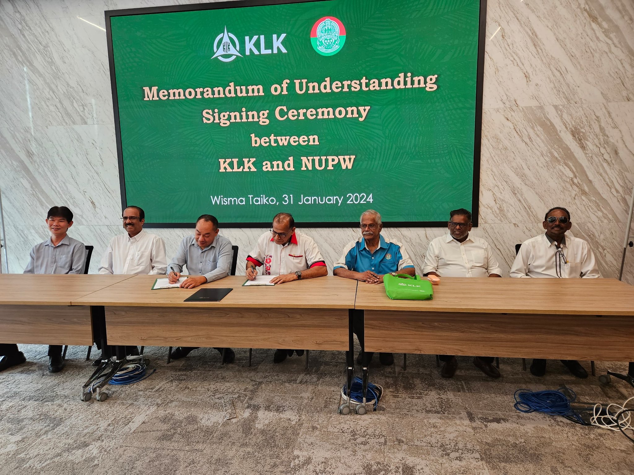 ரப்பர் உற்பத்தி நிறுத்தம் - தோட்டத் தொழிலாளர்களுக்கு இழப்பீடு வாங்கித் தந்த தொழிற்சங்கம்