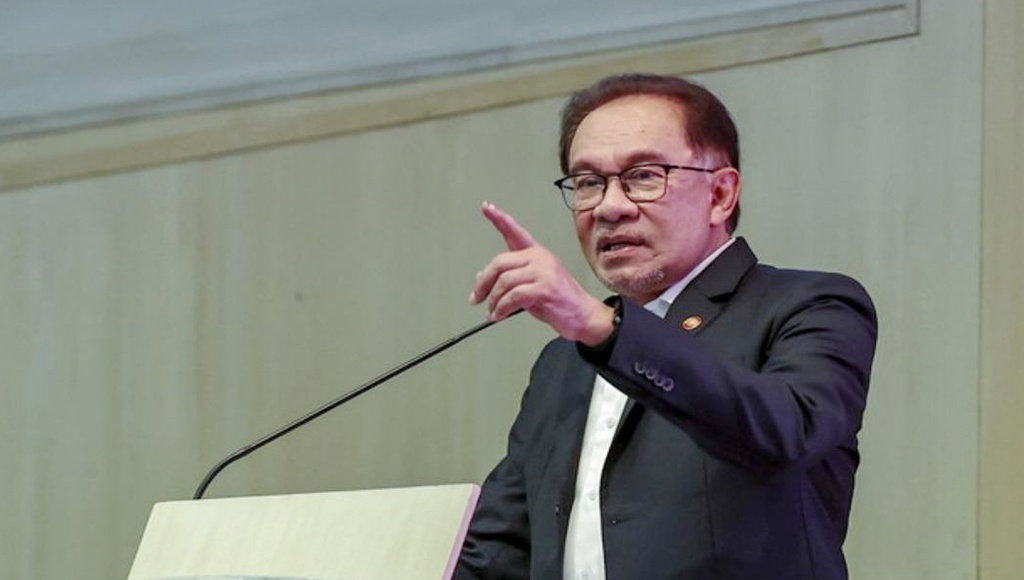 சம்பளத்தைப் பெறப் போவதில்லை ! - அன்வார் உறுதி