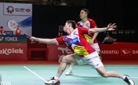 அடுத்தச் சுற்றுக்கு முன்னேறிய ஏரன் சியா - சொஹ் வூய் யிக்