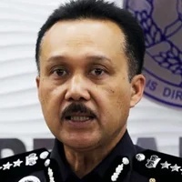 பதின்ம வயது மாணவி கற்பழிப்பு - போலீஸ் அதிகாரி தடுப்புக் காவல்