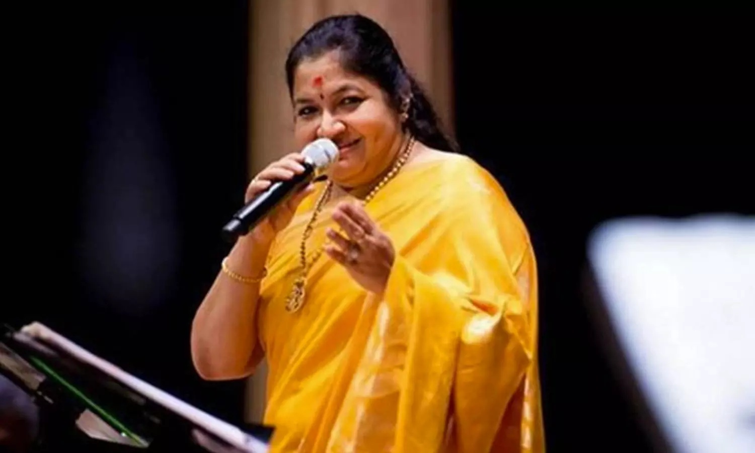 சர்ச்சையில் சிக்கிய பாடகி சித்ரா