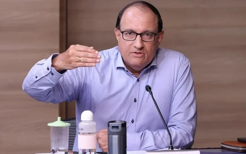 சிங்கப்பூர் போக்குவரத்து அமைச்சர் ஈஸ்வரன் மீது லஞ்ச ஊழல் குற்றச்சாட்டு