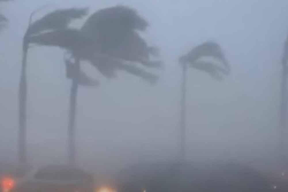 ரொம்பினில் தொடர்மழை