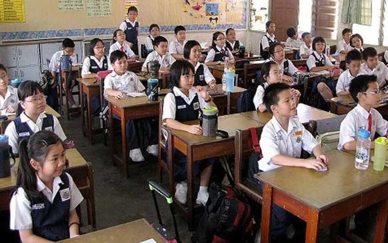 தமிழ், சீனப்பள்ளி விவகாரம் அப்பீல் நீதிமன்றத் தீர்ப்பை எதிர்த்துமேல்முறையீடு செய்வதற்கு அனுமதி மறுப்பு இரண்டு மலாய் அமைப்புகளின் விண்ணப்பம் தள்ளுபடி கூட்டரசு நீதிமன்றம் அதிரடி தீர்ப்பு