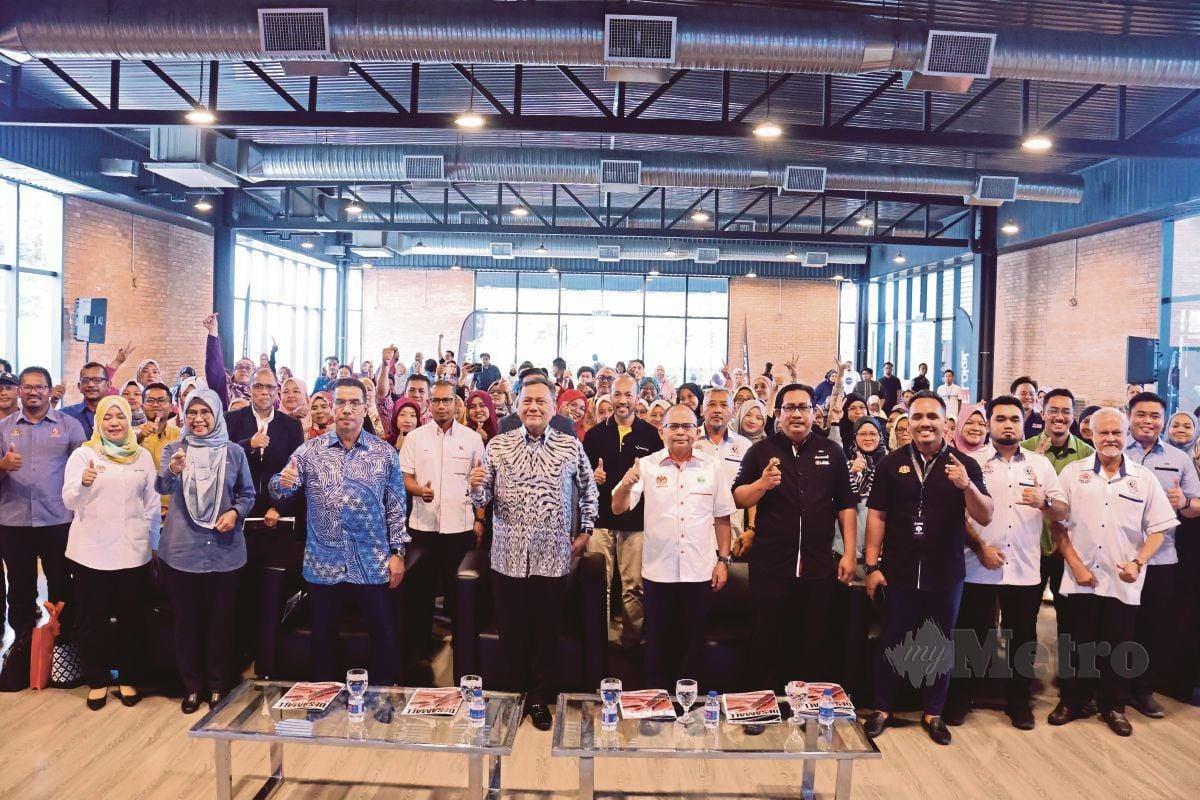 1,200 புறநகர் தொழில்முனைவர்களுக்கு இலக்கவியல் திட்டம்