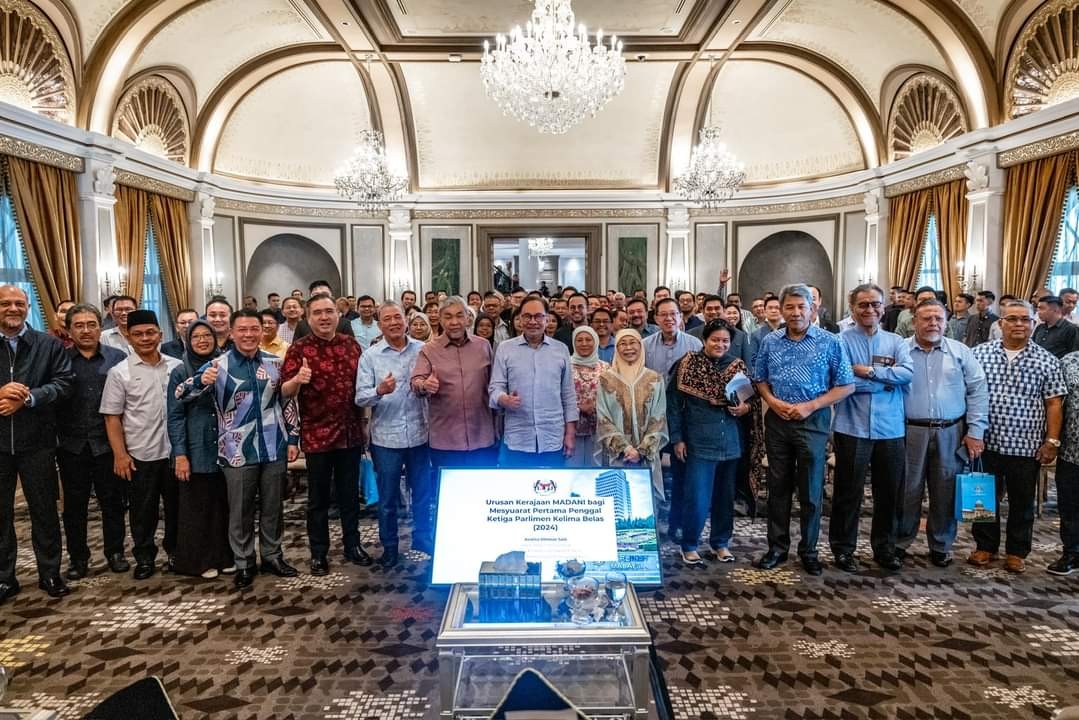 நாடாளுமன்ற கூட்டத்தொடரில் வருகையும் விவாதமும் கட்டுப்பாட்டில் இருத்தல் அவசியம் பிரதமர் அன்வார் நினைவுறுத்து