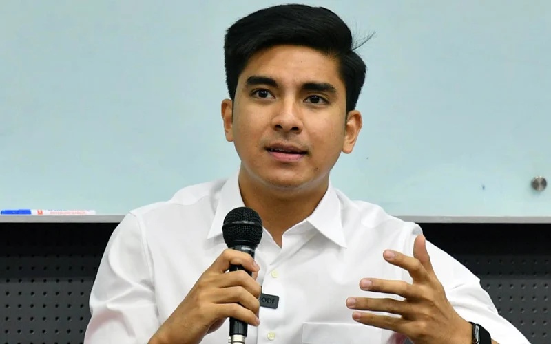 பதவி விலகியது குறித்து எந்த வருத்தமும் இல்லை