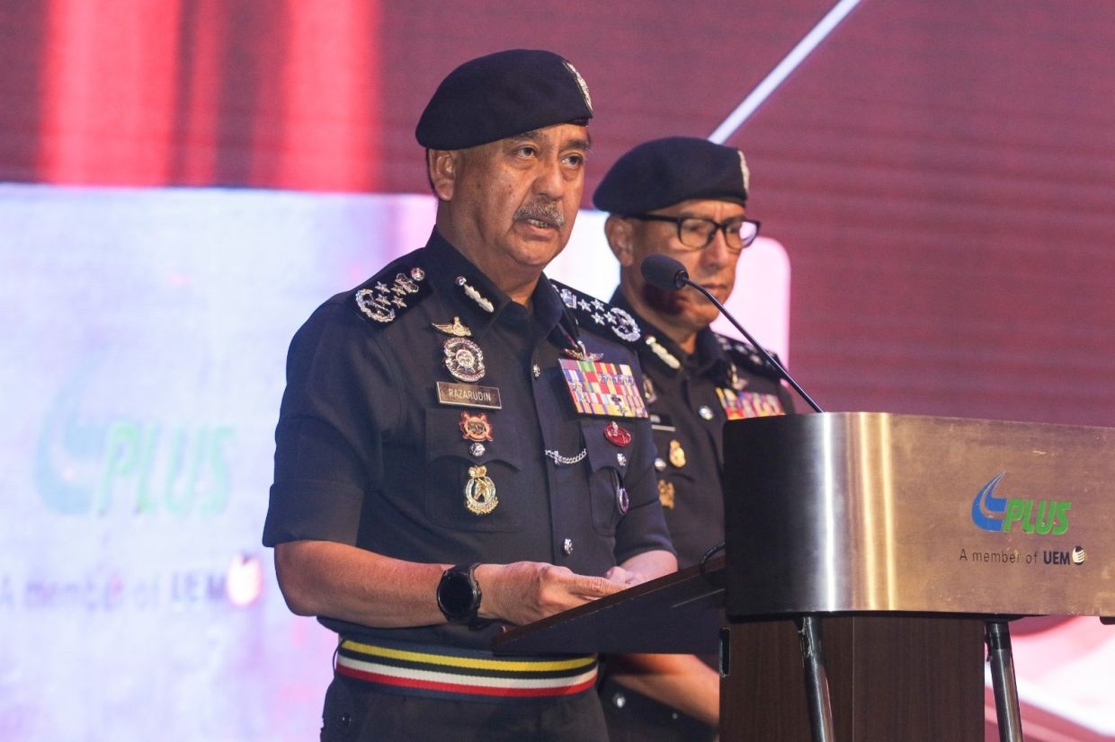 சேவையில் உள்ள போலீஸ்காரர்கள் Ang Pow வாங்கக்கூடாது