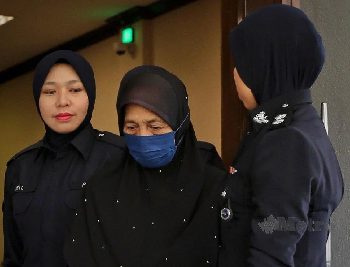 குழந்தை பராமரிப்பாளர் மீது குற்றச்சாட்டு