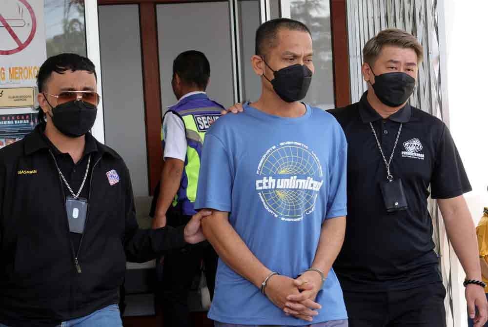 போலி ஆசிரியருக்கு 10 மாத சிறை