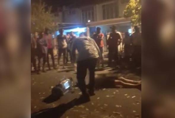 காரோட்டியை அடித்துக்கொன்ற ஐவர் ​மீது கொலை குற்றச்சாட்டு