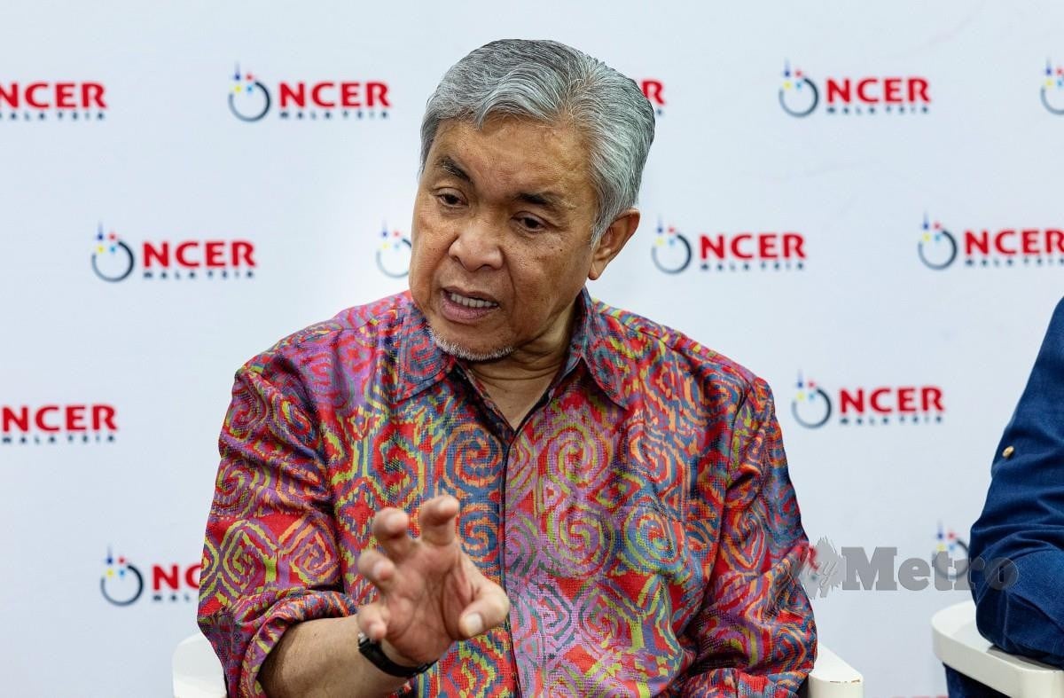 நாடளுமன்ற உறுப்பினர்களின் நாற்காலிகள் காலியாக்கப்பட்டால், பாரிசான் நெசனல் தங்களின் வேட்பாளர்களை முன் நிறுத்தும்