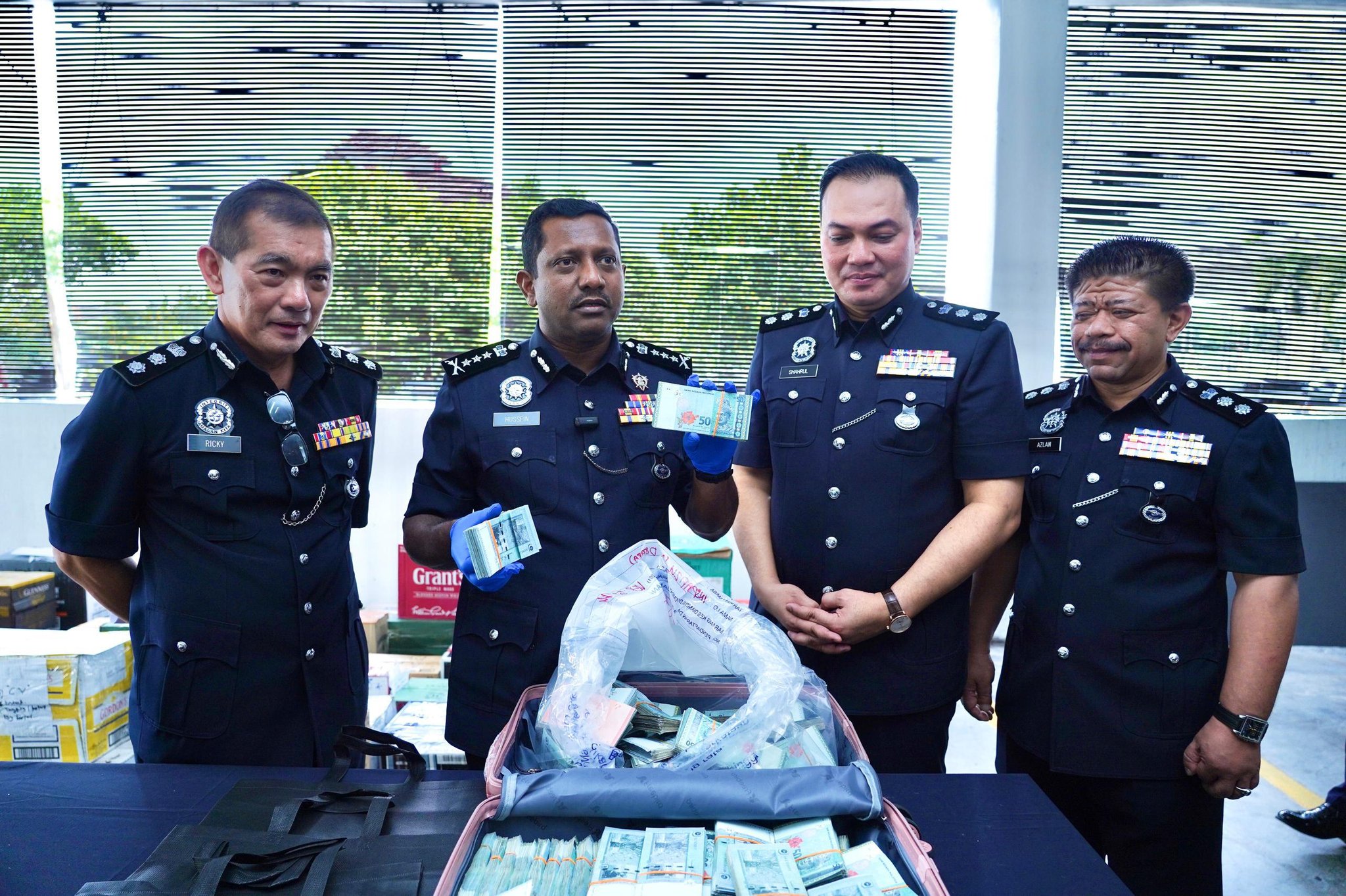 போலீசார் இன்னும் உறுதி செய்யவில்லை