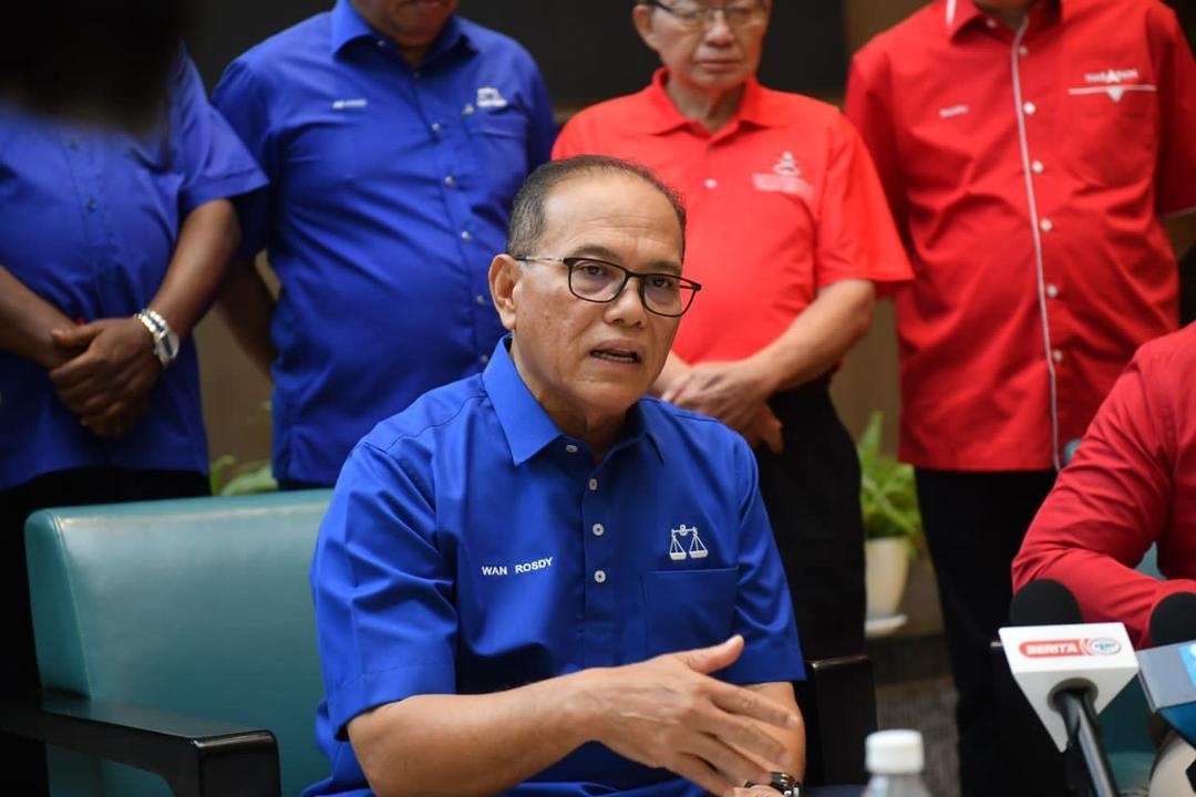 துரோகத்தைப் பற்றி பேசுவதற்கு டாக்டர் இராமசாமிக்கு தகுதி கிடையாது