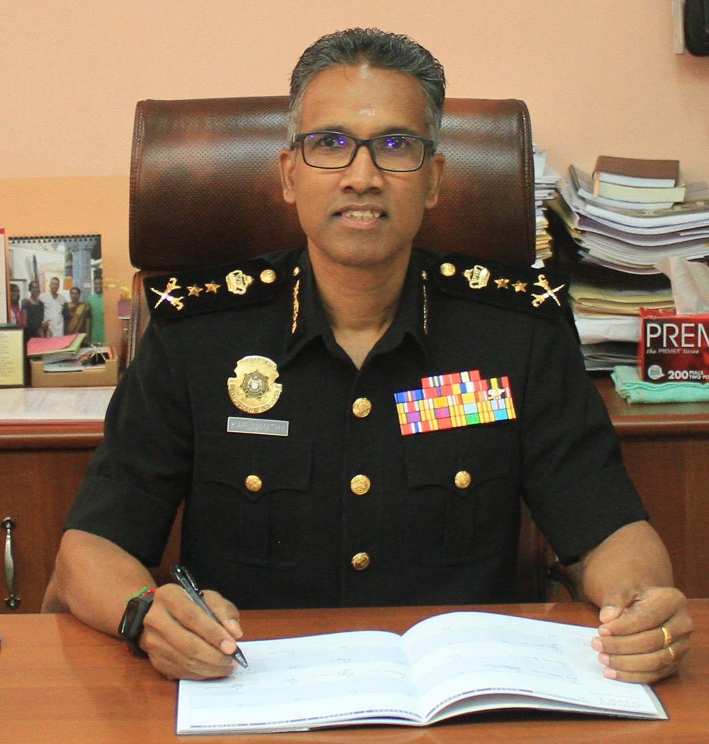 வெ.4000 லஞ்சம் பெற்ற அமலாக்க அதிகாரி கைது !