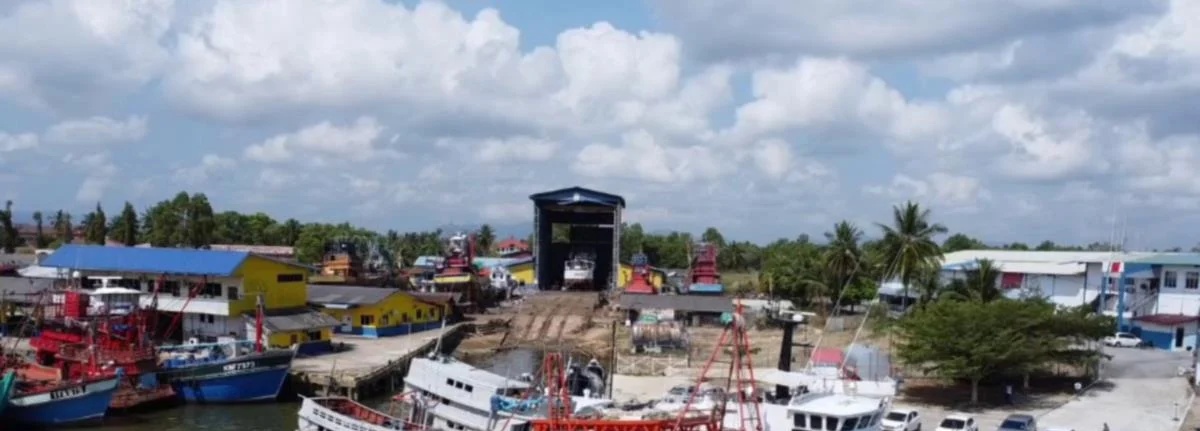 35 மணிநேரத்தில் இரண்டு படகுகள் கைப்பற்றப்பட்டன