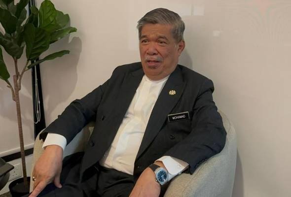 உள்நாட்டு பச்சை அரிசியை அதிக இலாபத்திற்காக விலை உயர்த்தும் தரப்பினரை அரசாங்கம் தற்காக்காது