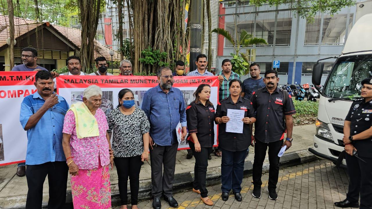 வீடு புகுந்து கொள்ளையடித்த கும்பலுக்கு எதிராக நடவடிக்கை தேவை பாதிக்கப்பட்ட தனபாலன் குடும்பத்தினர் ஐஜிபி.யிடம் மகஜர்