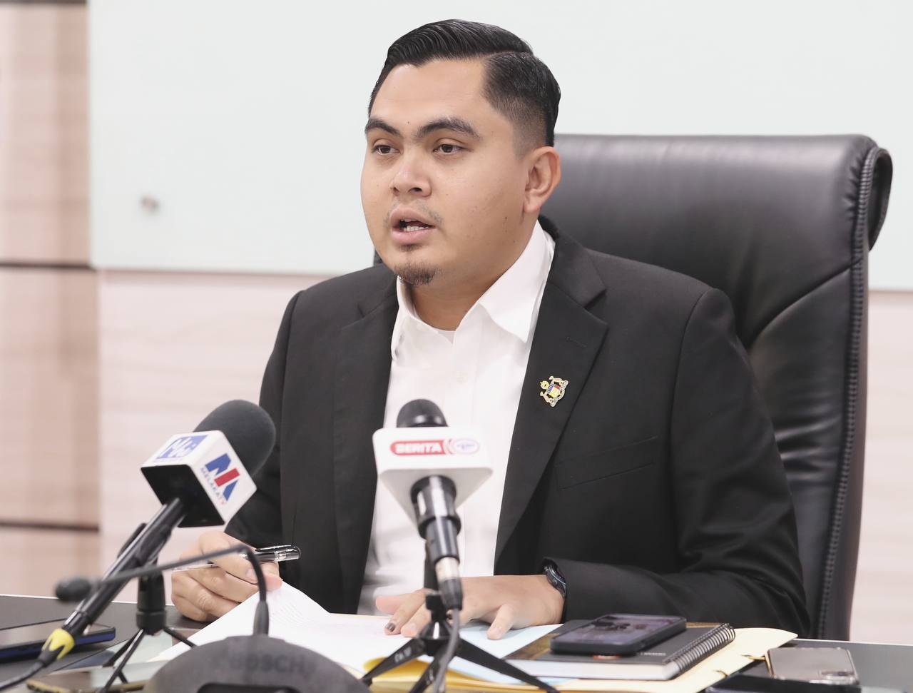 KK MART கடைகளைப் புறக்கணிக்கும் போக்கில் பின்வாங்க போவதில்லை! அம்னோவின் AKMAL SALLEH திட்டவட்டம்