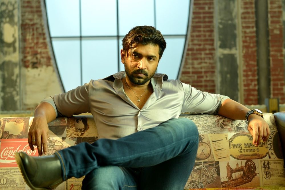 வெளியானது 'ரெட்ட தல' போஸ்டர்