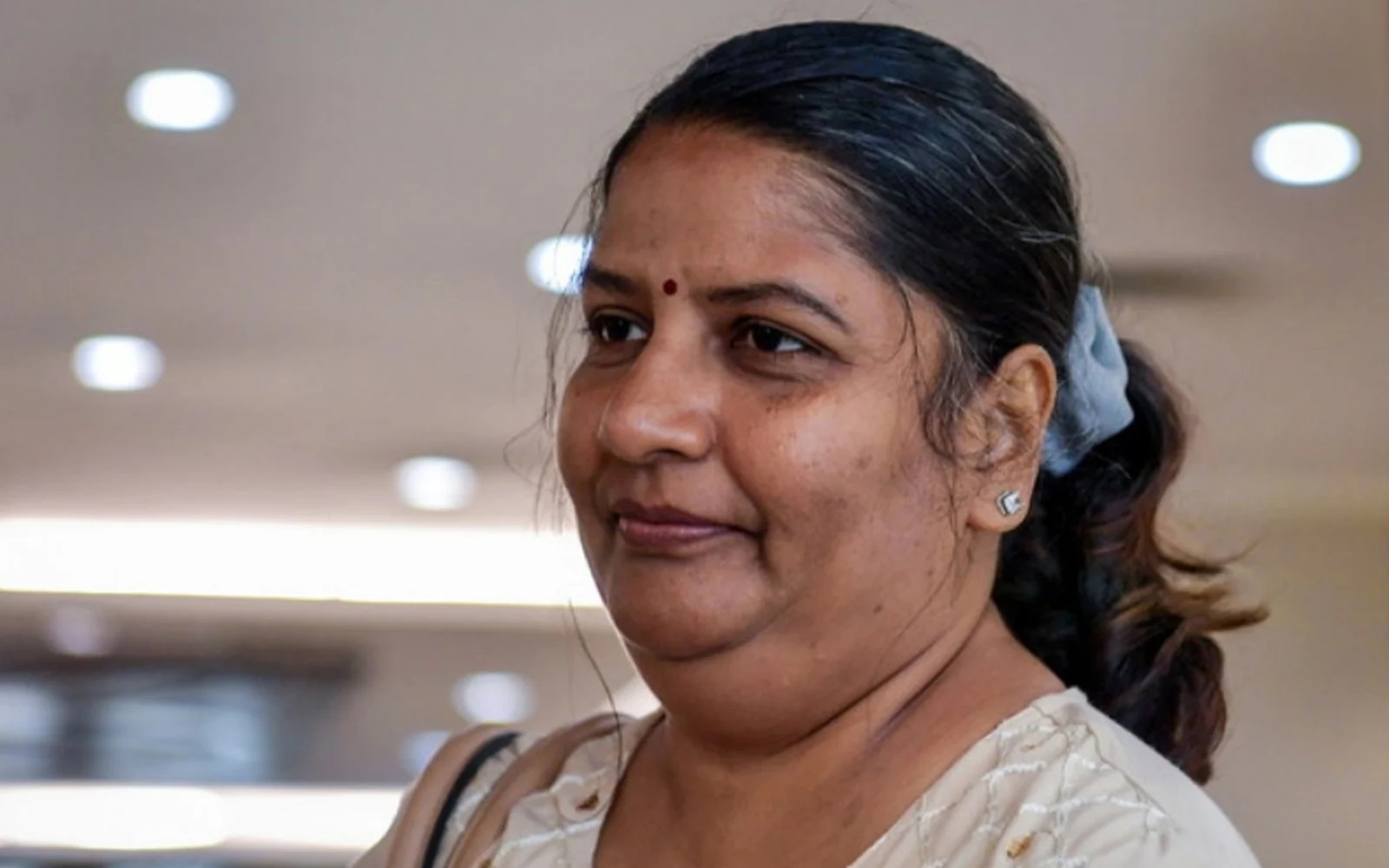 இந்திராகாந்தியின் விண்ணப்பம் தள்ளுபடி