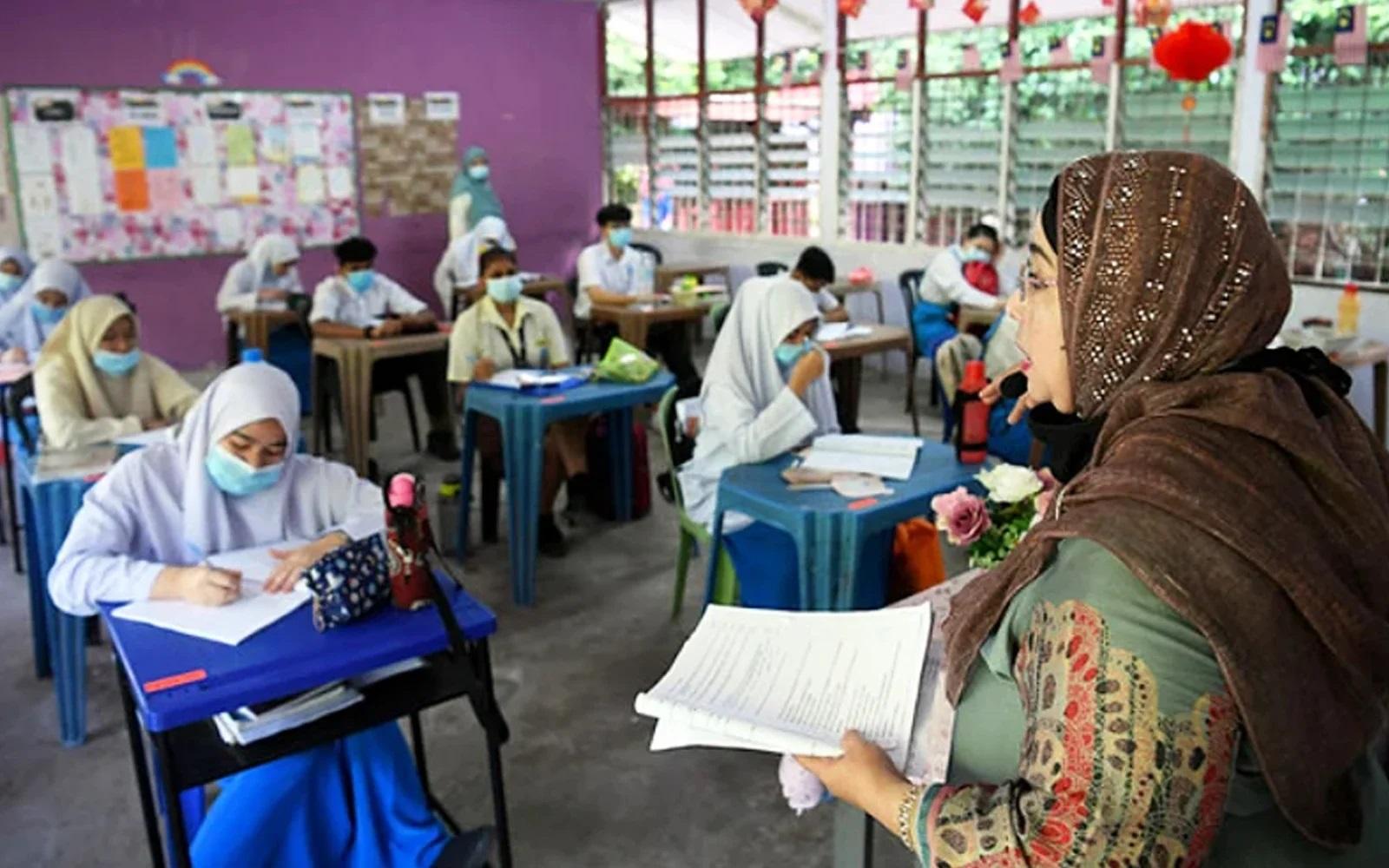 இளங்கலை கல்வியல் ஆ​சிரியர் பயிற்சிக்கு அதிகமான மனுதாரர்கள் சேர்க்கப்படுவர்