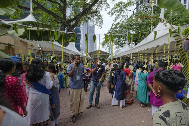 ஒரே வாரத்தில் 6 பெருநாட்கள், மலேசியாவின் பன்முகத்தன்மையை காட்டுகின்றது