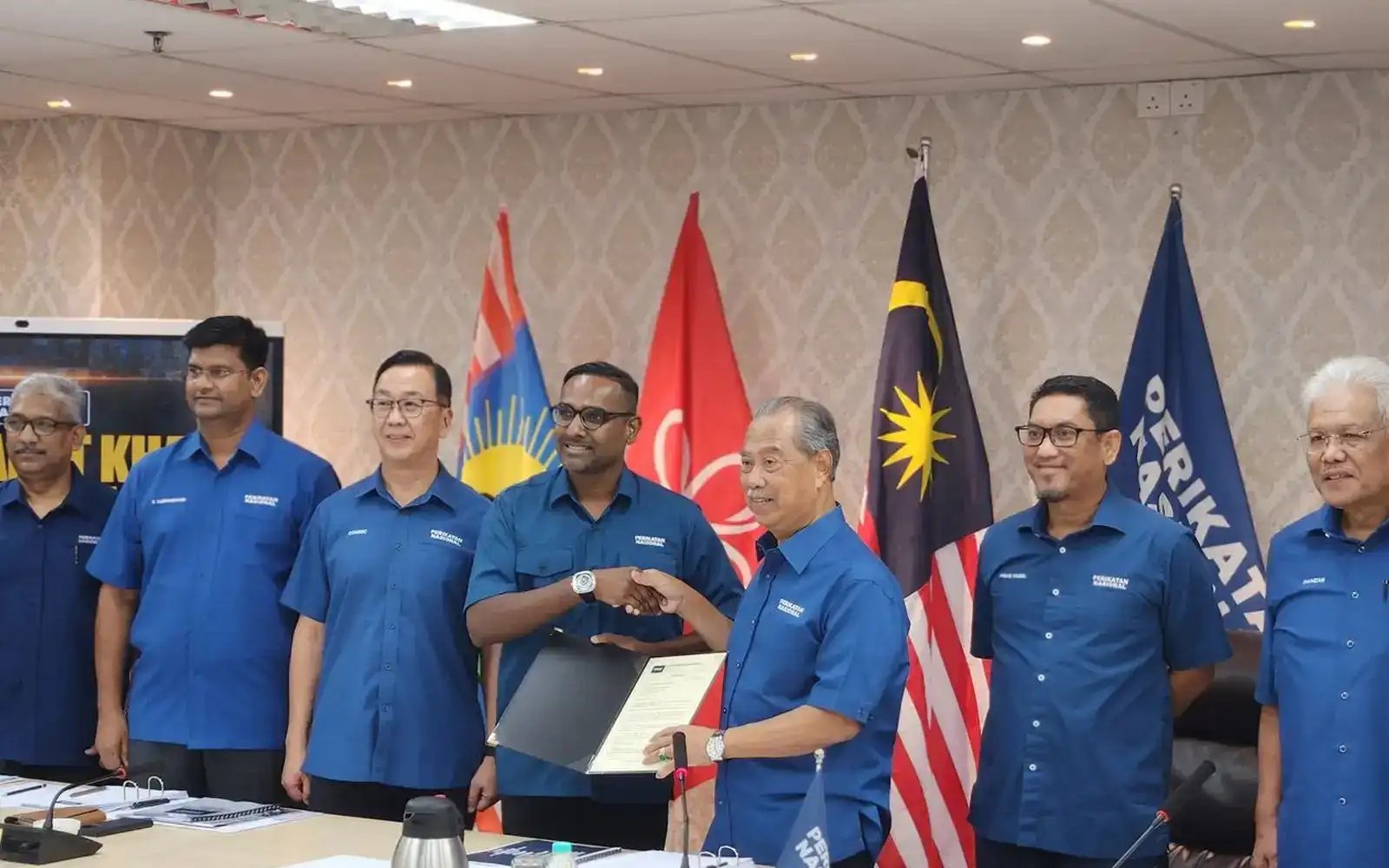 இந்திய சமூகத்தின் வாக்குகளை புனிதனின் MIPP கட்சி பிரிக்கும்