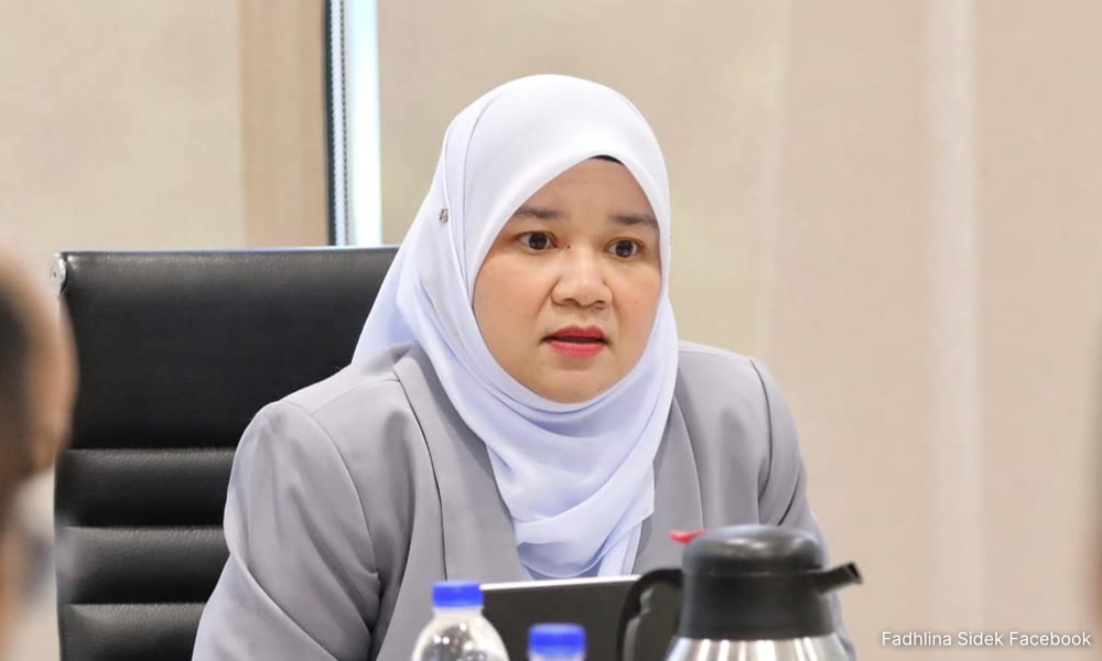 இஸ்லாமியர்கள் உணர்வு சார்ந்த விவகாரங்களில் கவனம் தேவை